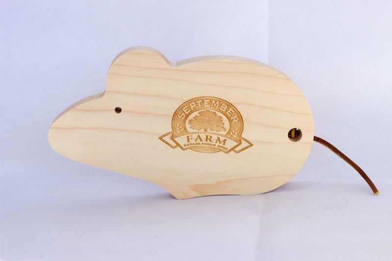 Mouse Cutting Board